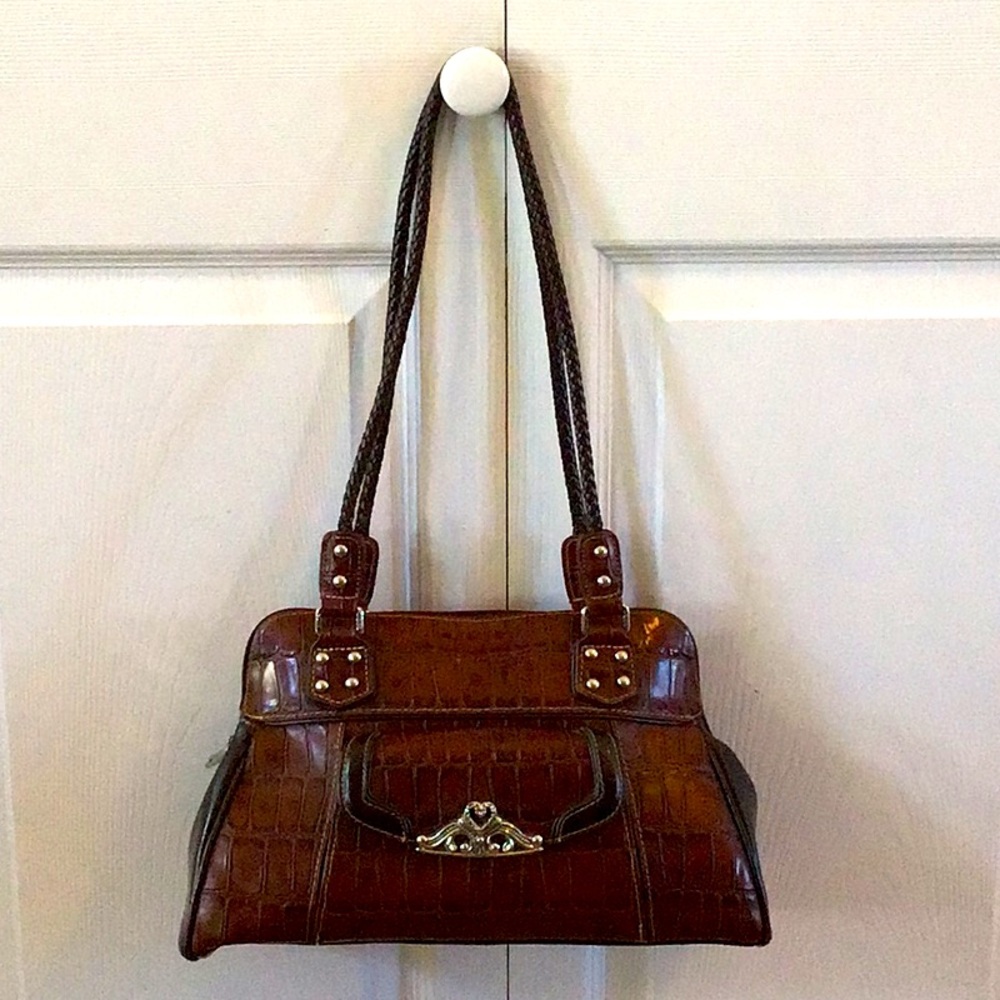 MC Medium size brown crocodile leather patterned shoulder bag